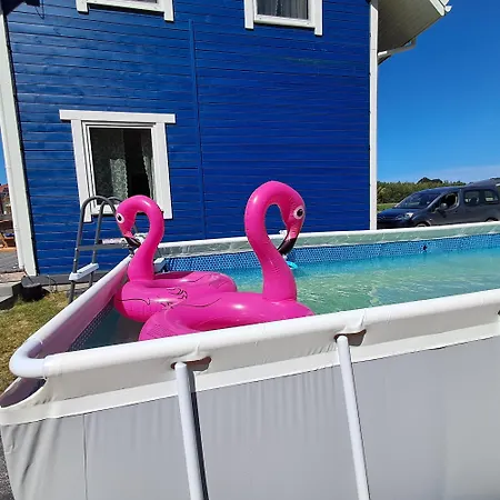 Sarenkowo Dom Z Balia Ogrodowa * Pokrzywnica